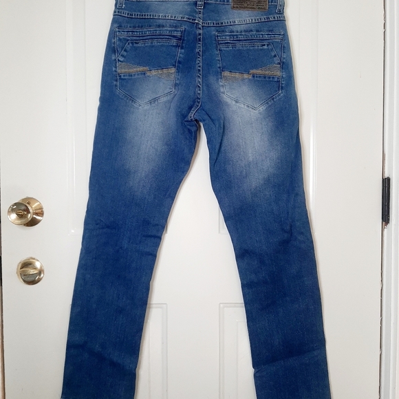 Mens size 28 - Picture 2 of 5